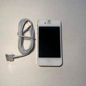 Apple iPhone 4s-A1387 (CDMA +GSM)-8GB-with charger